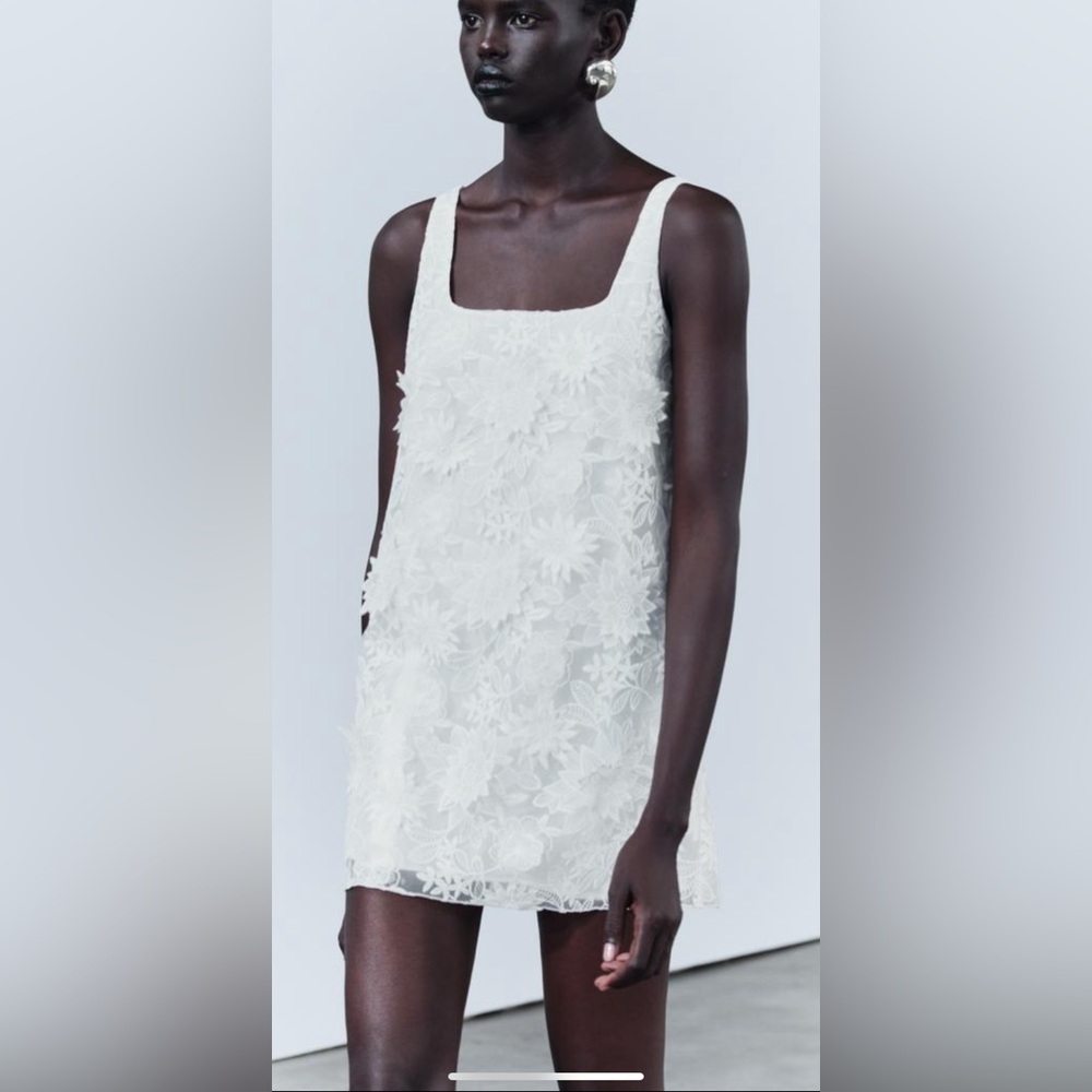 ZARA WOMAN DRESS COLLECTION